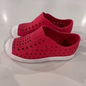 Toddler size 12 red Native Jefferson’s.